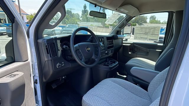 New 2026 Chevrolet Express 3500 w/ Power Convenience Package RWD image 20