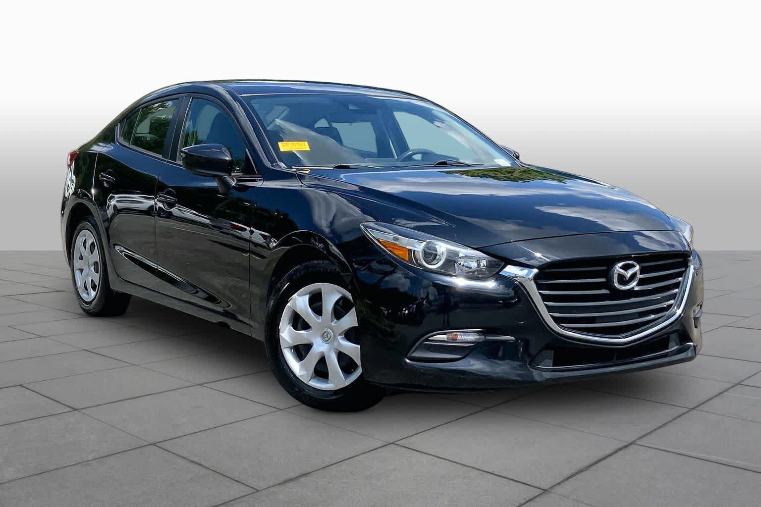 Used 2018 MAZDA MAZDA3 Sport FWD image 3