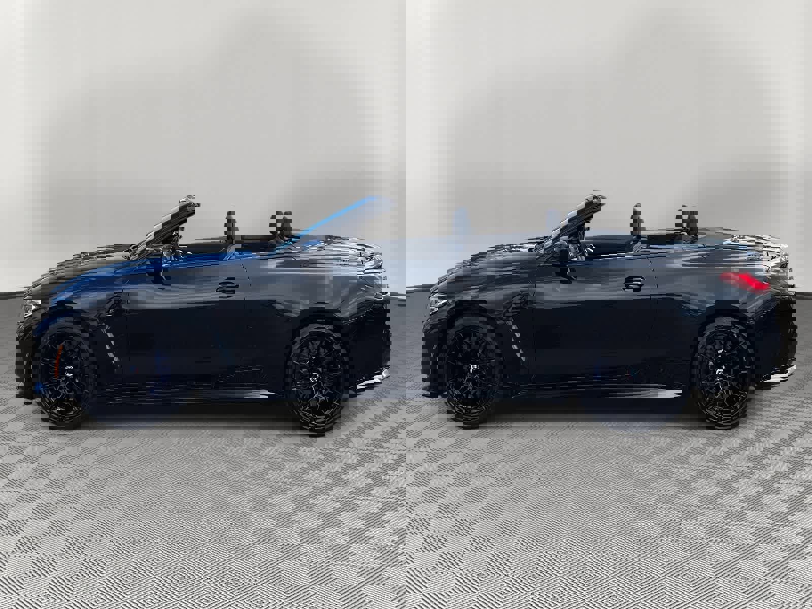 Used 2023 BMW M4 xDrive Competition w/ Executive Package image 2