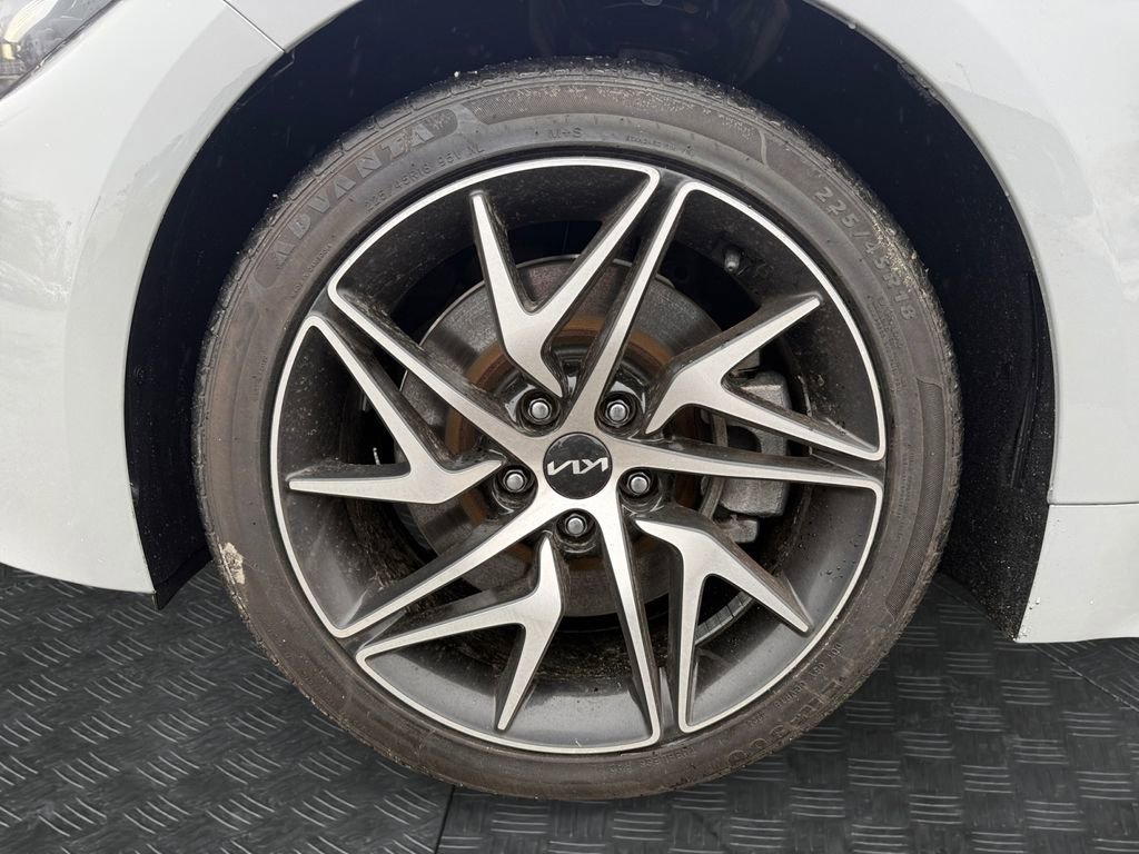 Certified 2022 Kia Stinger GT-Line image 20