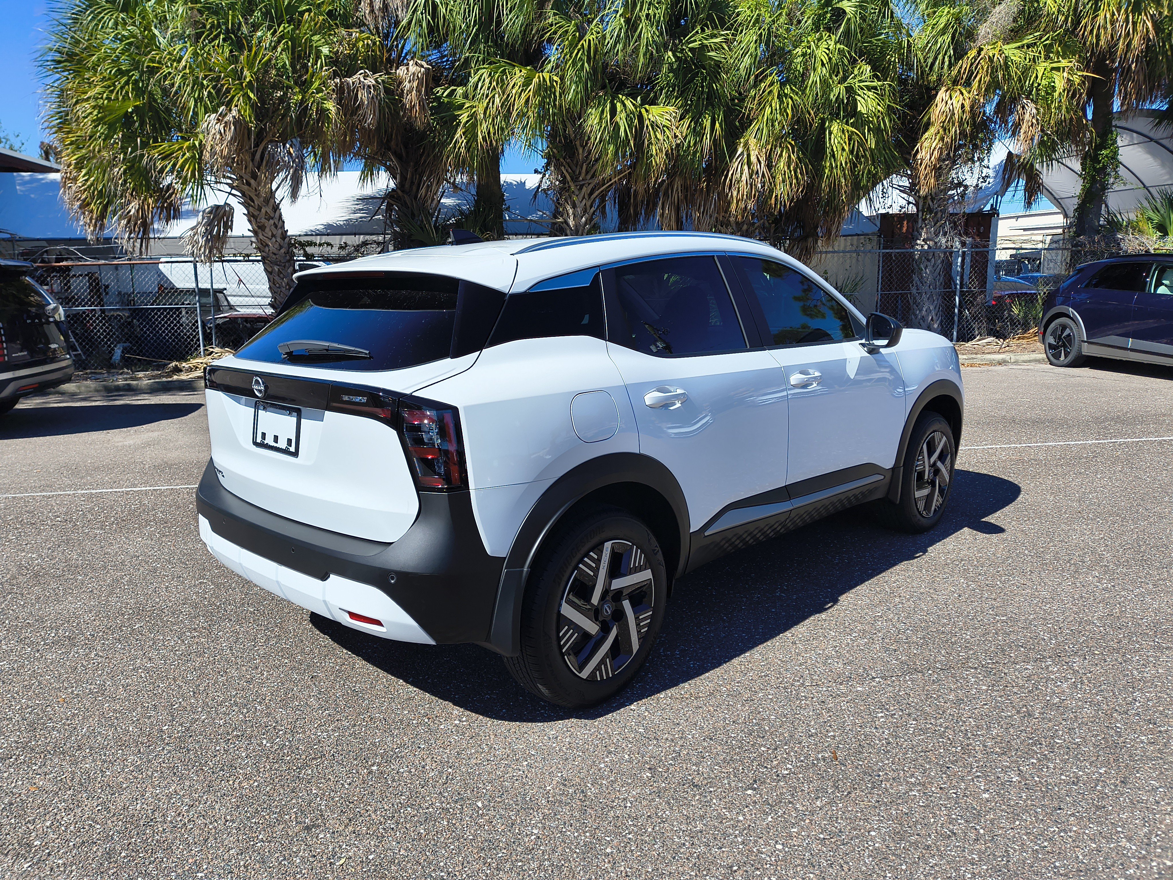 Certified 2026 Nissan Kicks SV FWD image 8