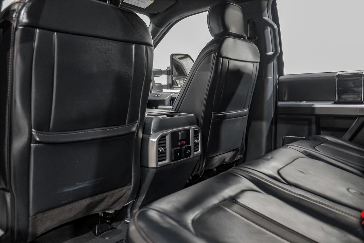 Used 2022 Ford F250 Platinum w/ FX4 Off-Road Package AWD/4WD image 39