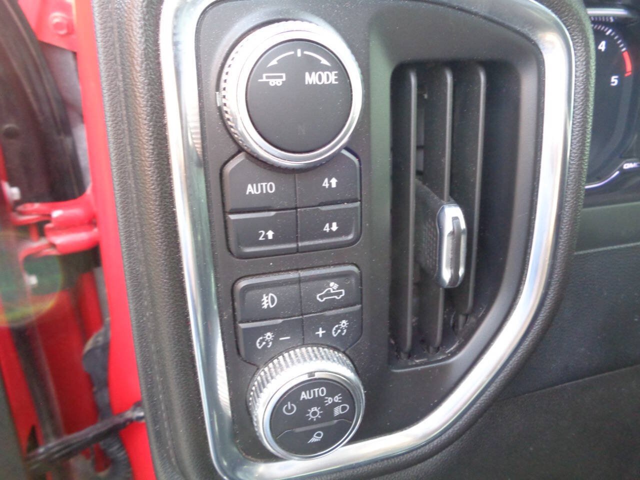Used 2022 GMC Sierra 3500 SLT w/ SLT Premium Package AWD/4WD image 47