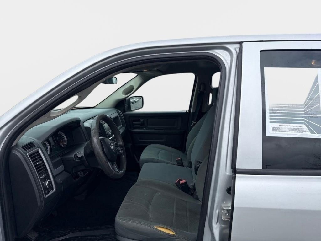 Used 2017 RAM 1500 Express image 10