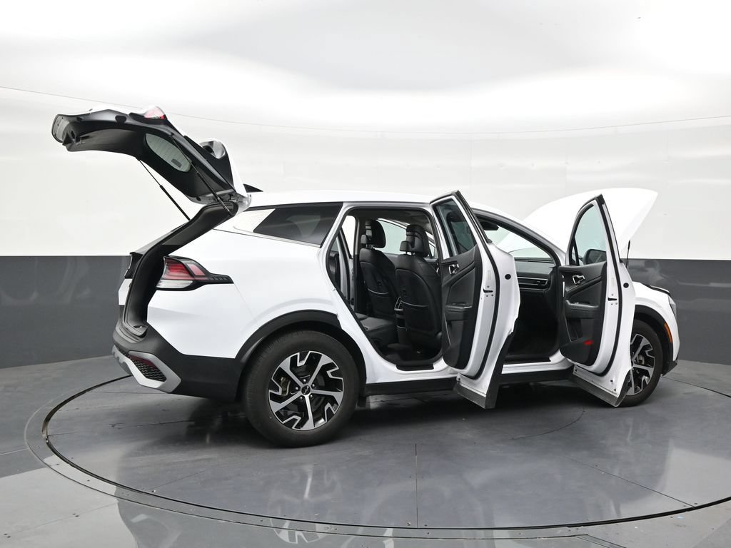 Used 2024 Kia Sportage EX FWD image 27