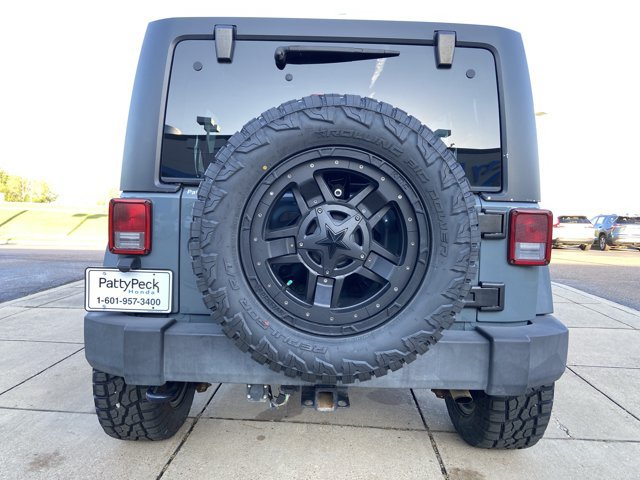 Used 2014 Jeep Wrangler Unlimited Rubicon w/ Connectivity Group AWD/4WD image 20