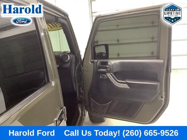 Used 2015 Jeep Wrangler Unlimited Sport w/ Quick Order Package 24S AWD/4WD image 10