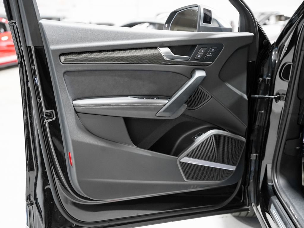 Used 2023 Audi SQ5 Premium Plus w/ Premium Plus Package image 34