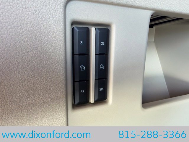 Used 2019 Lincoln Navigator Reserve AWD/4WD image 32
