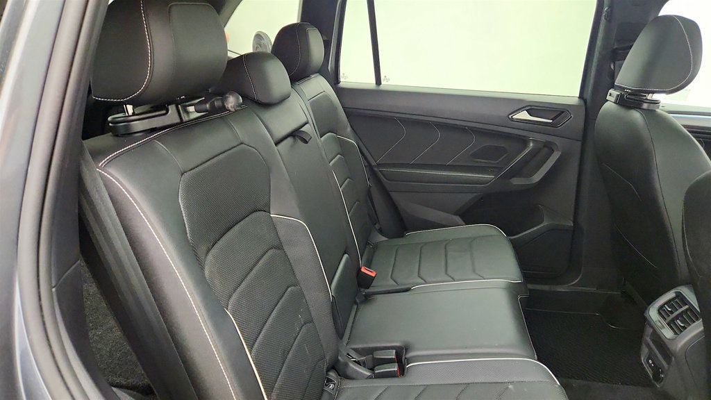 Used 2023 Volkswagen Tiguan SEL R-Line AWD/4WD image 23