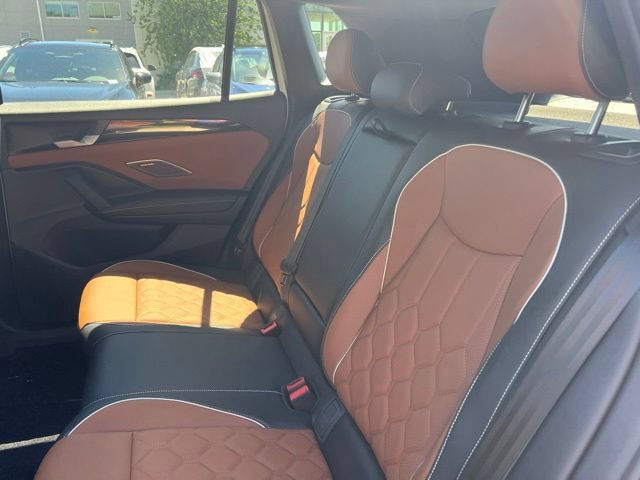New 2026 Volkswagen Tiguan SEL R-Line AWD/4WD image 8