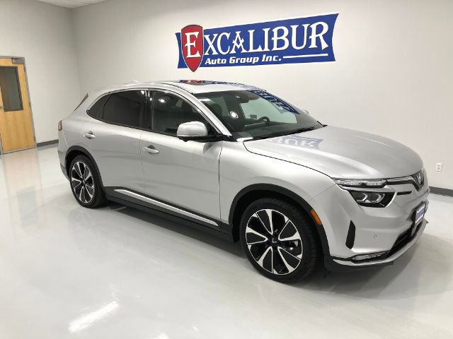 Used 2023 VinFast VF 8 Plus AWD/4WD image 2