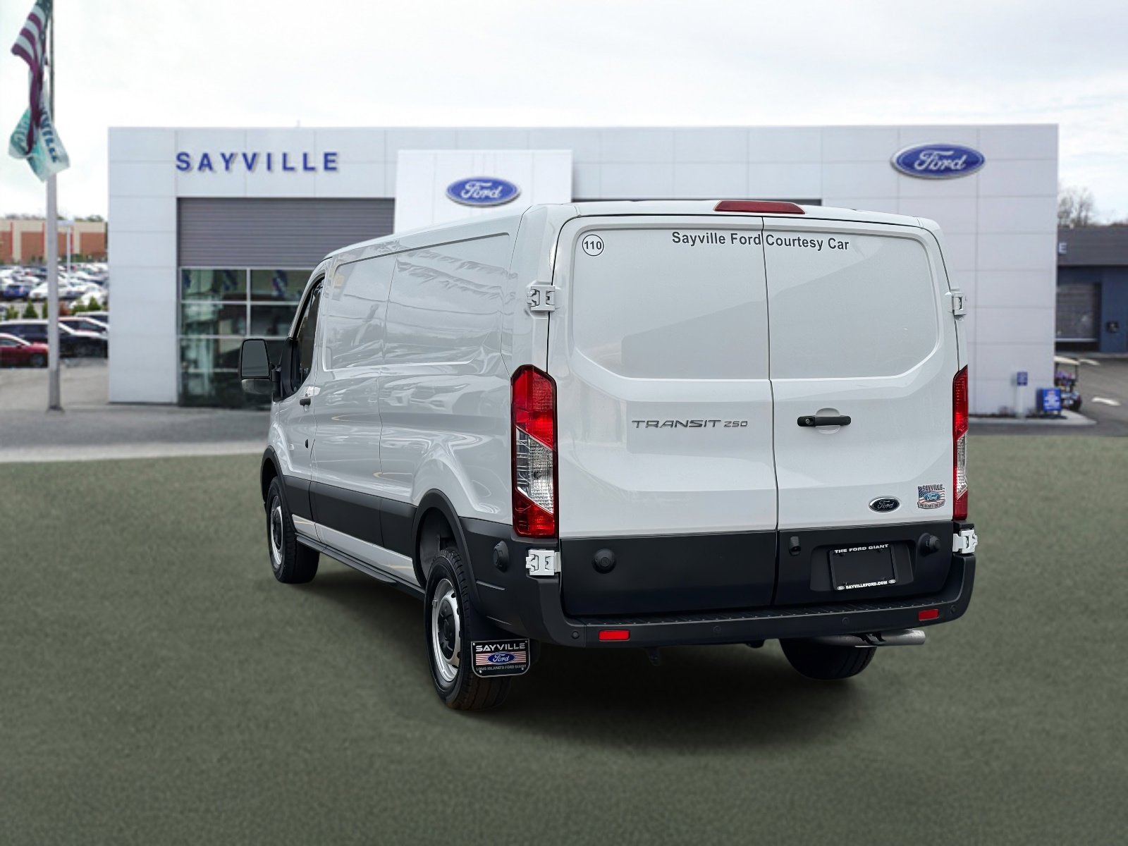 Used 2024 Ford Transit 250 Low Roof RWD image 5
