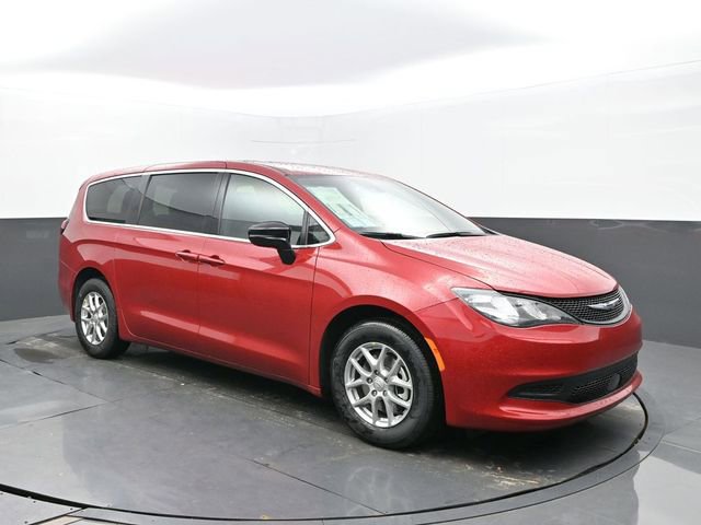New 2026 Chrysler Voyager LX FWD image 7