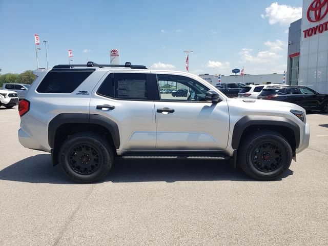 New 2026 Toyota 4Runner TRD Off-Road AWD/4WD image 4