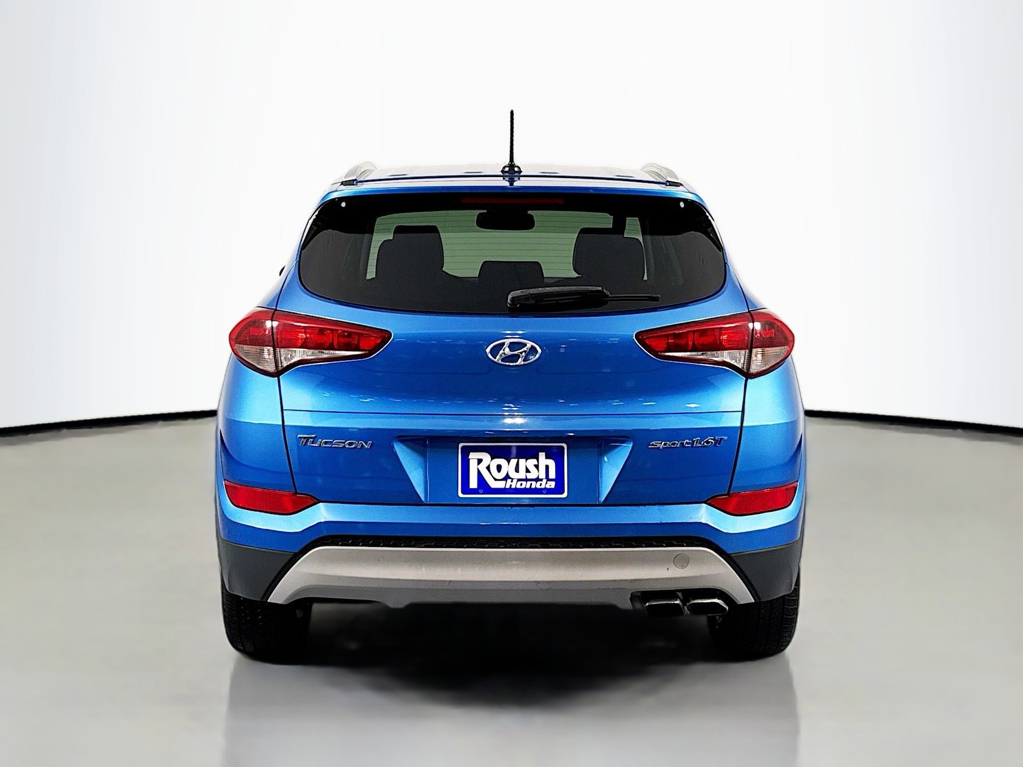 Used 2017 Hyundai Tucson Sport image 6