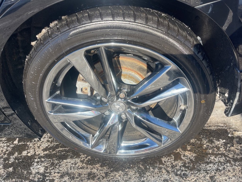 Used 2019 INFINITI Q50 Signature Edition w/ Cargo Package (L96) image 27