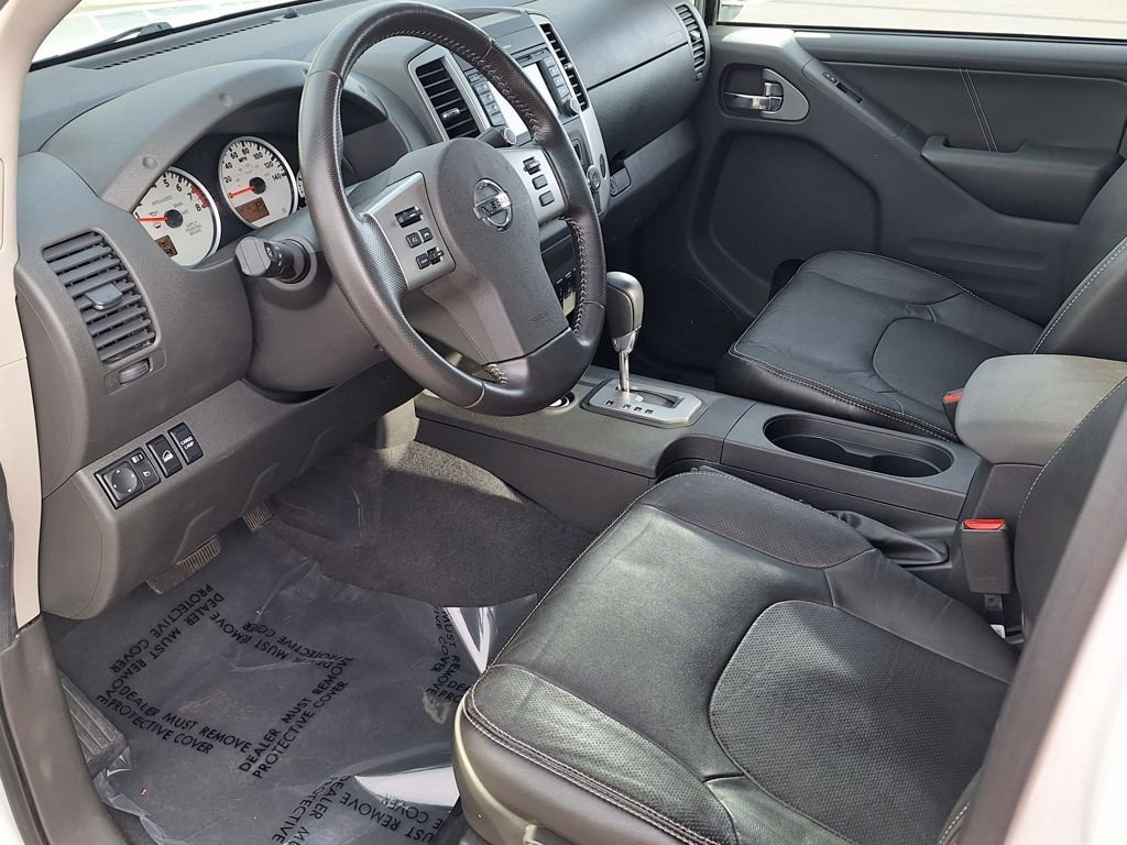 Used 2021 Nissan Frontier PRO-4X w/ Pro-4x Utility Package image 10