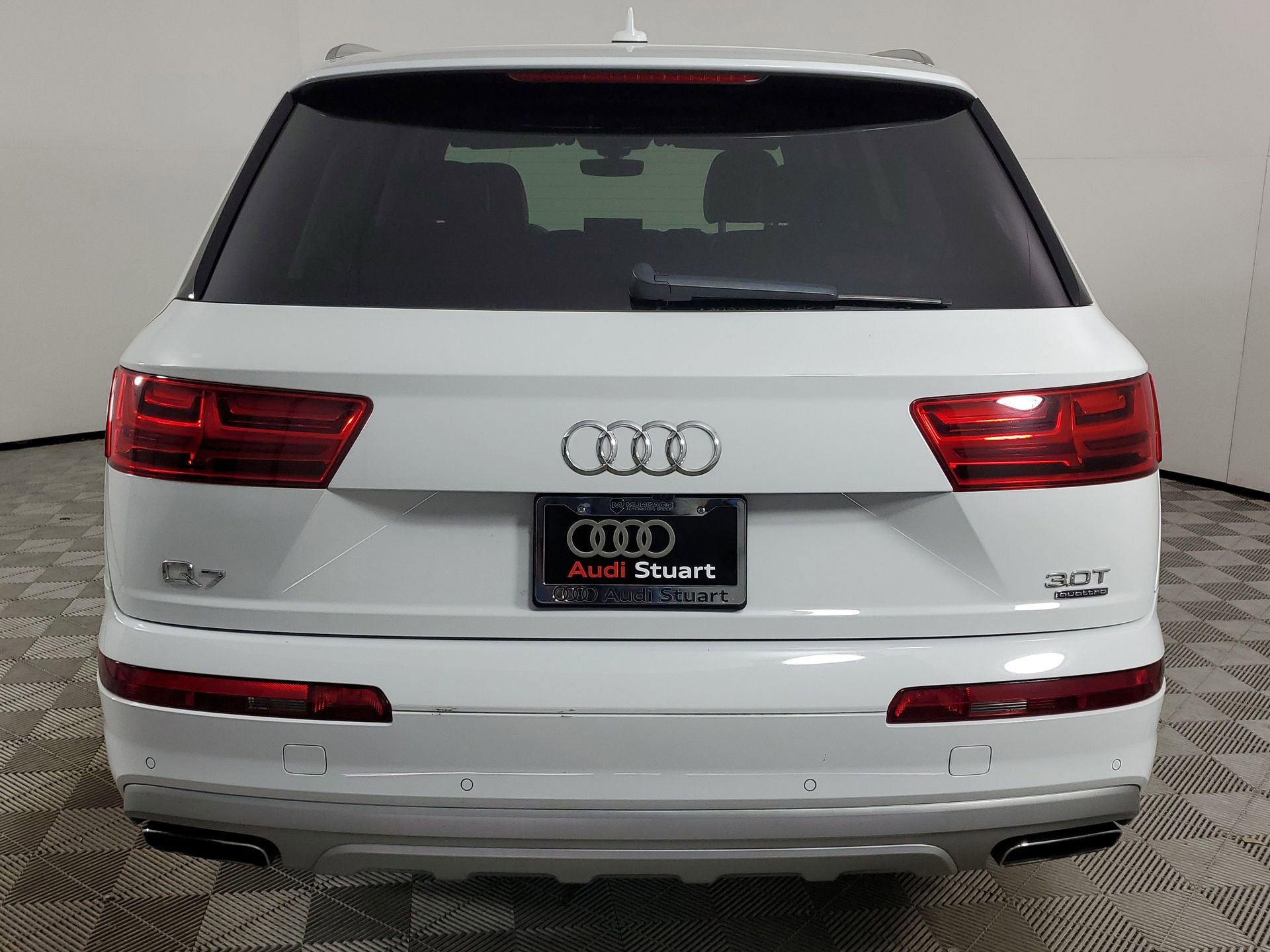 Used 2017 Audi Q7 3.0T Premium Plus image 9