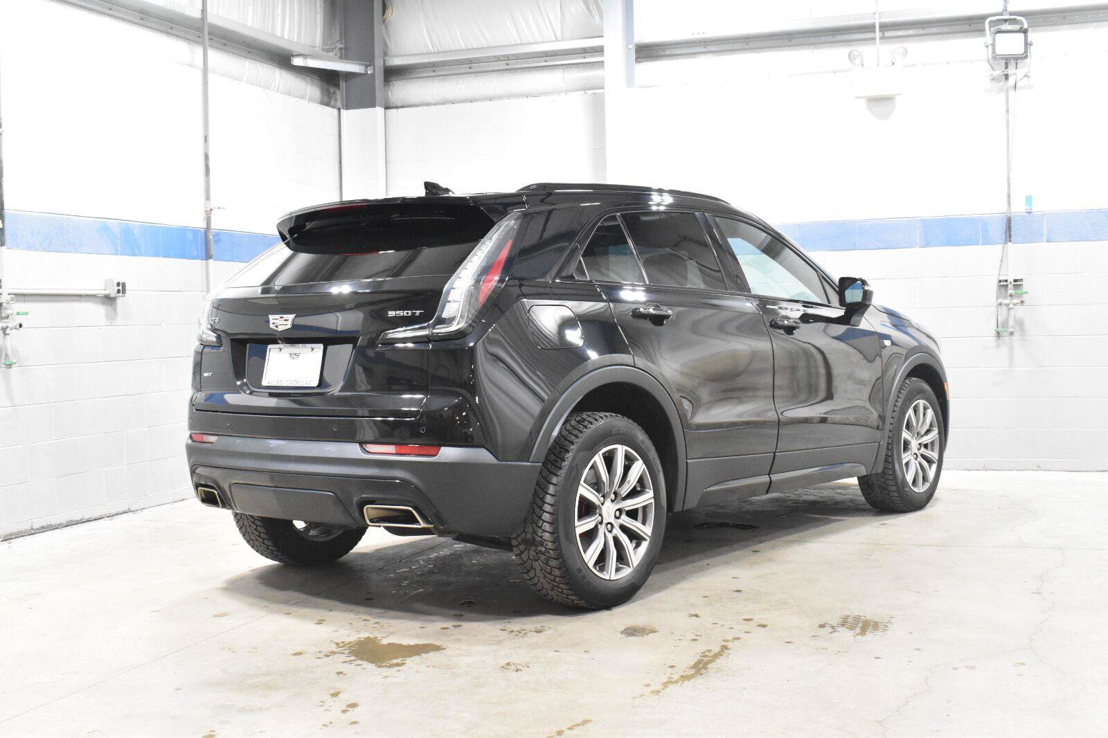 Used 2021 Cadillac XT4 Sport w/ Driver Awareness Package AWD/4WD image 25