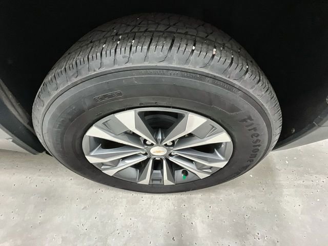 Certified 2025 Chevrolet Equinox LT w/ Safety and Technology Package FWD image 32