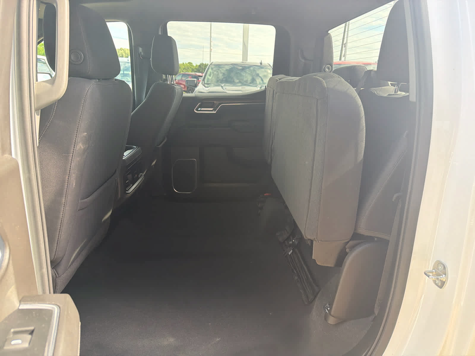 Used 2024 Chevrolet Silverado 1500 LT Trail Boss w/ Protection Package AWD/4WD image 24