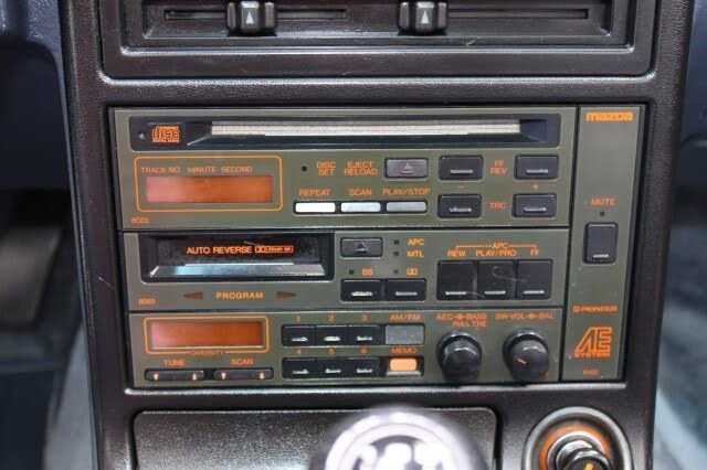 Used 1988 MAZDA RX-7 Convertible image 26