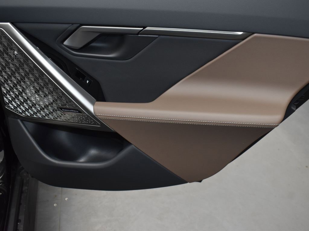 New 2026 BMW 530i w/ Premium Package image 21