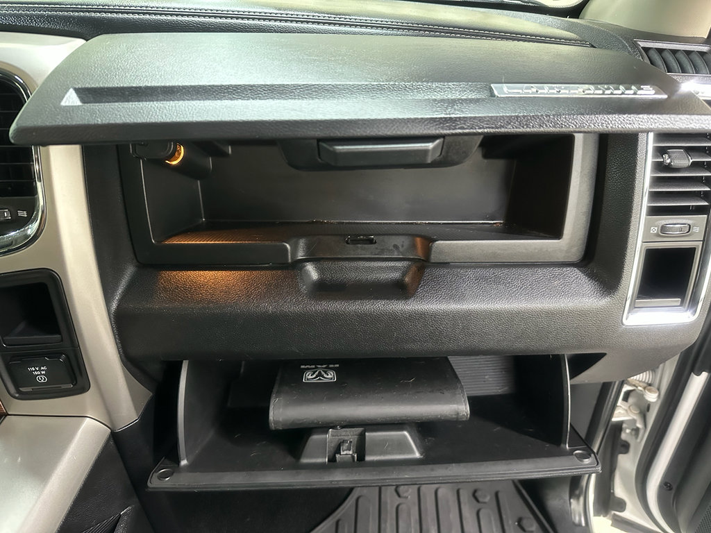 Used 2018 RAM 1500 Laramie w/ Convenience Group image 26