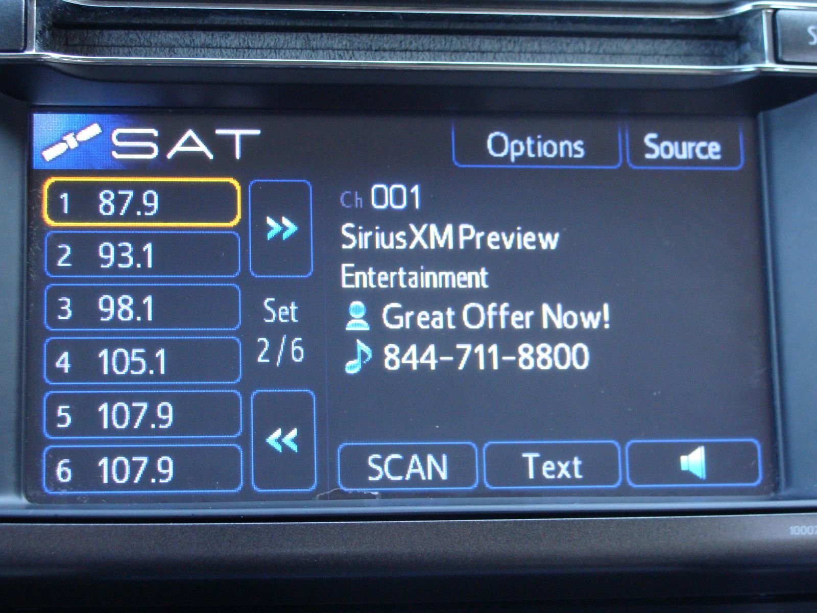 Used 2013 Toyota RAV4 XLE AWD/4WD image 17