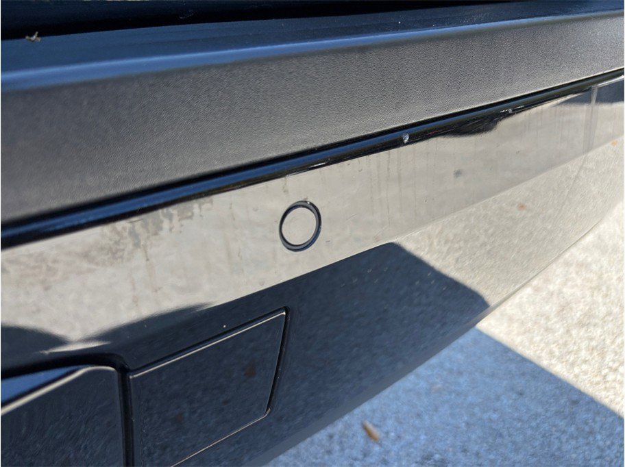 Used 2019 Cadillac Escalade ESV Platinum image 16