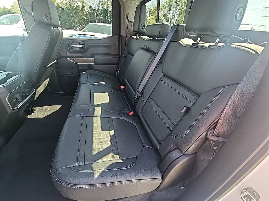 Used 2022 GMC Sierra 1500 Denali w/ Denali Premium Package image 16
