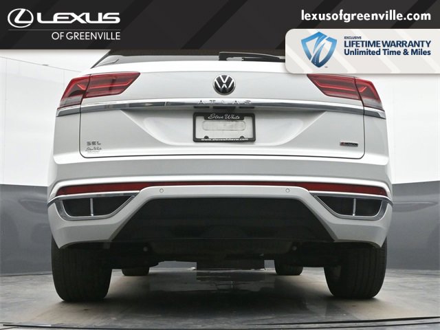 Used 2022 Volkswagen Atlas Cross Sport SEL R-Line image 13
