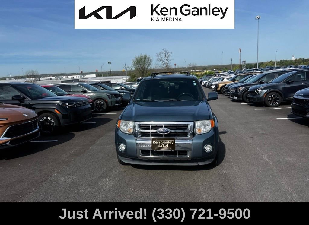 Used 2012 Ford Escape Limited FWD image 2