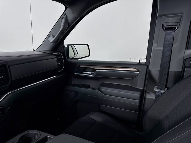 Used 2025 Chevrolet Silverado 1500 LT image 24
