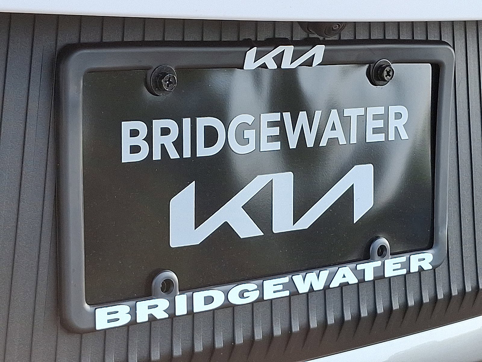 New 2026 Kia EV9 Wind image 16