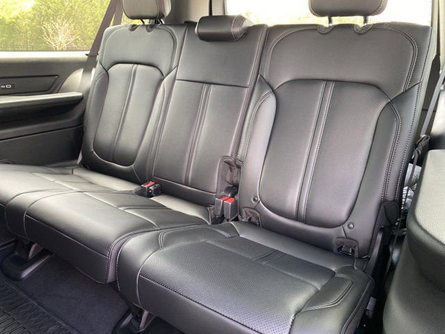 New 2025 Jeep Wagoneer L 4WD w/ Premium Group I image 21