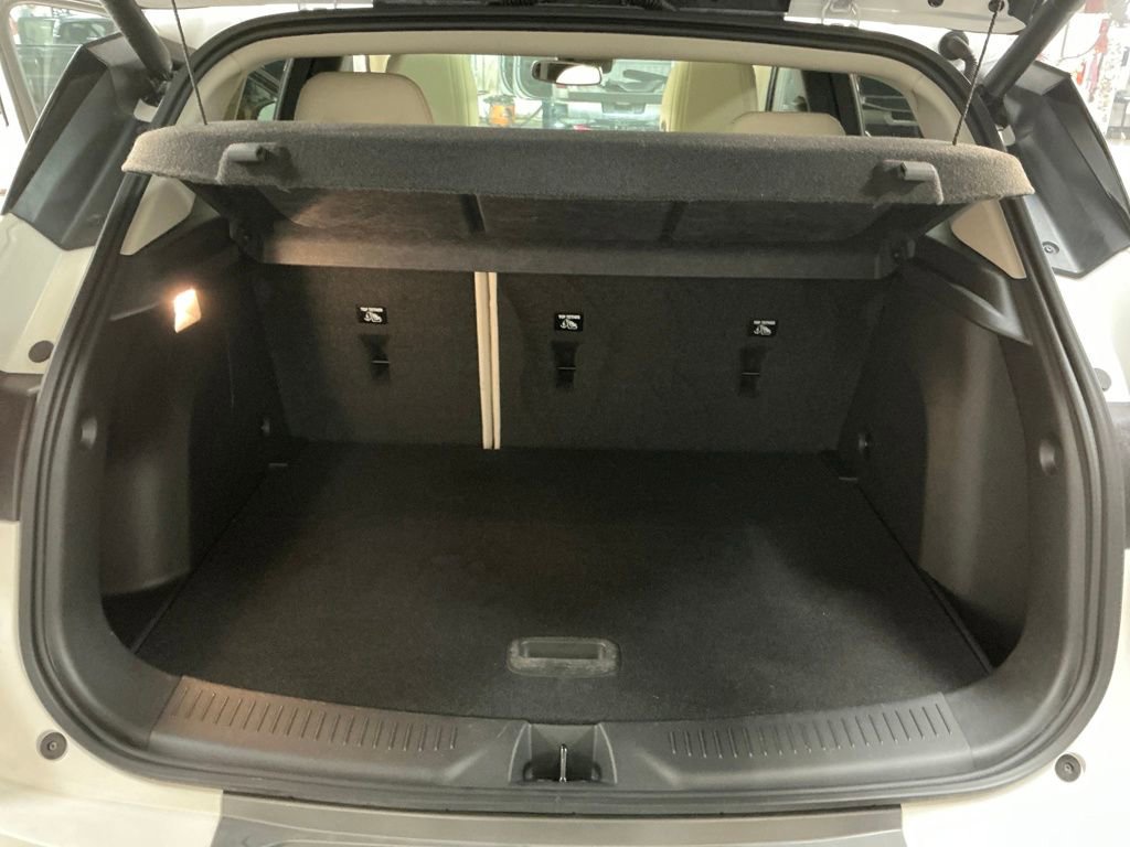 Certified 2023 Buick Encore GX Essence w/ Experience Buick Package image 27