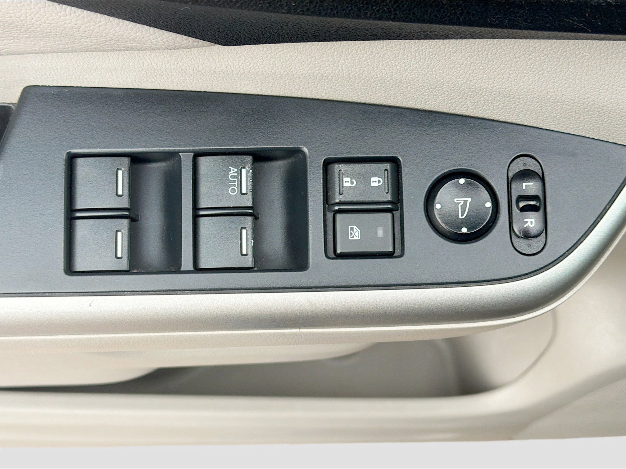 Used 2013 Honda CR-V EX-L image 15