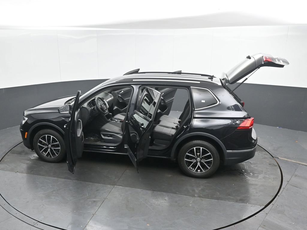 Used 2021 Volkswagen Tiguan SE AWD/4WD image 56