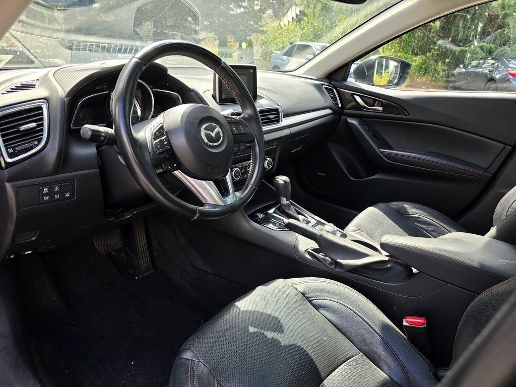 Used 2016 MAZDA MAZDA3 s Grand Touring w/ Technology Package FWD image 11