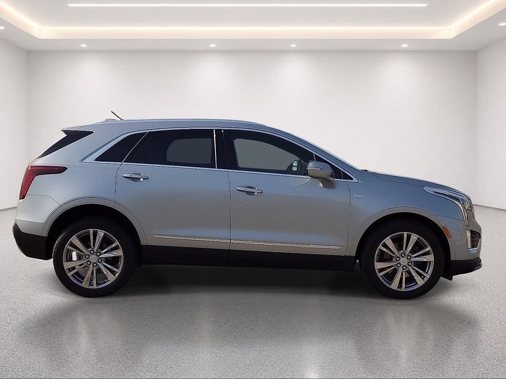Used 2024 Cadillac XT5 Premium Luxury AWD/4WD image 5