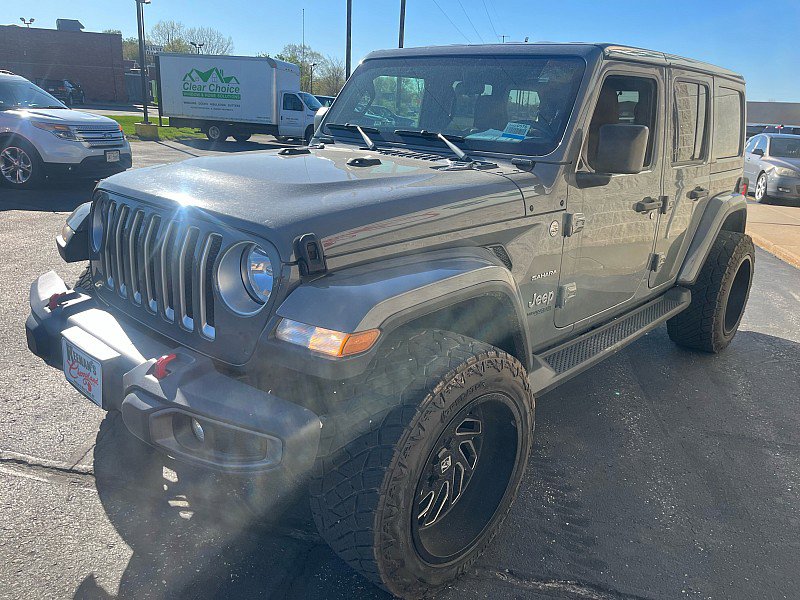 Used 2021 Jeep Wrangler Unlimited Sahara w/ Cold Weather Group AWD/4WD image 4