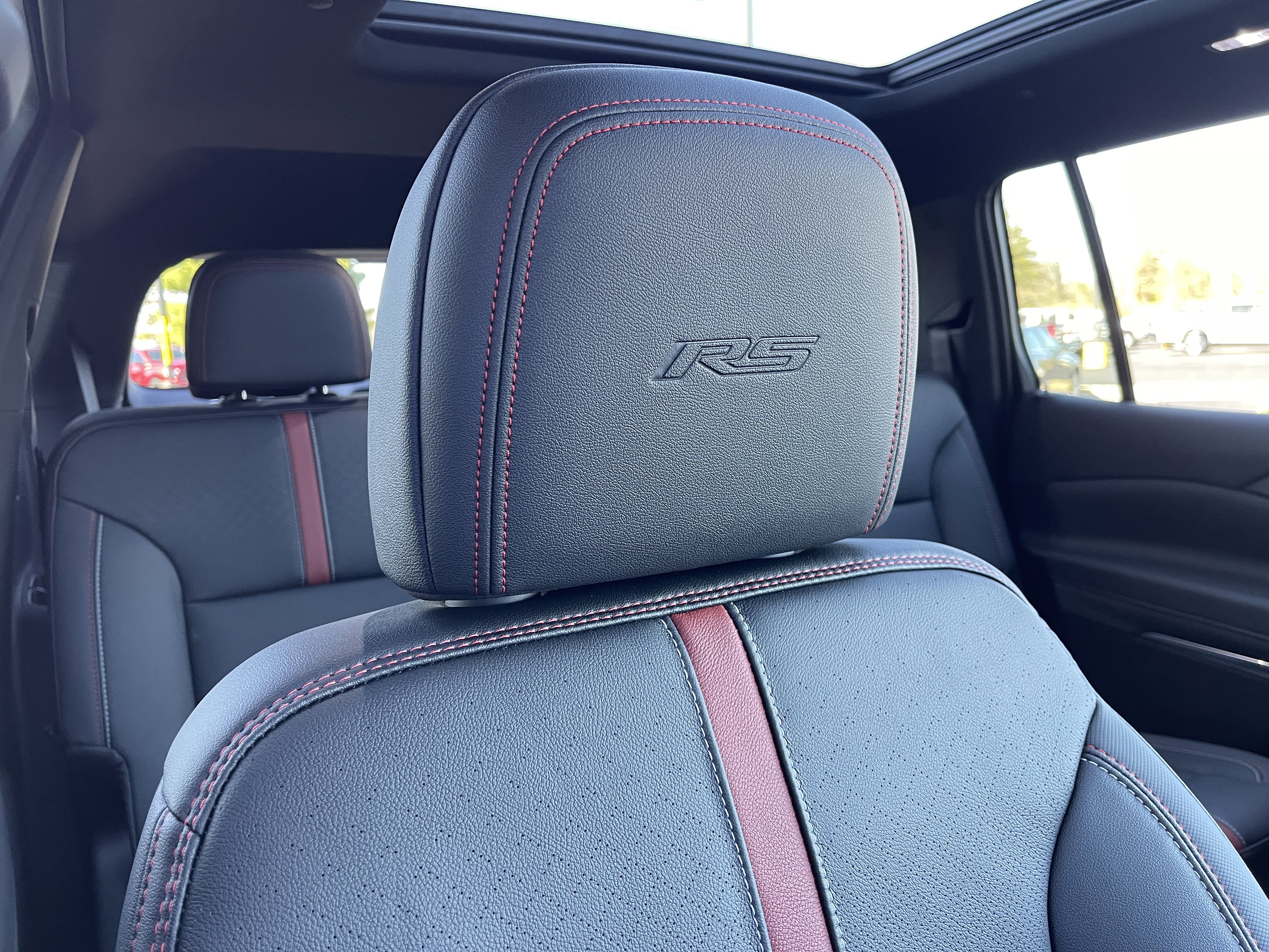 Used 2025 Chevrolet Traverse RS w/ LPO, Floor Liner Package image 41