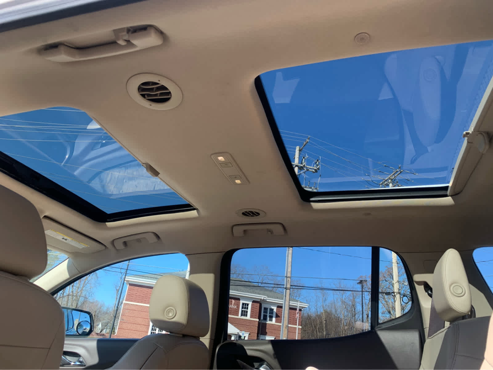 Used 2017 GMC Acadia Denali image 27