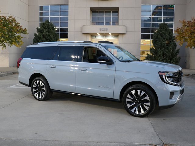 New 2025 Ford Expedition Max Platinum w/ Driver's Package