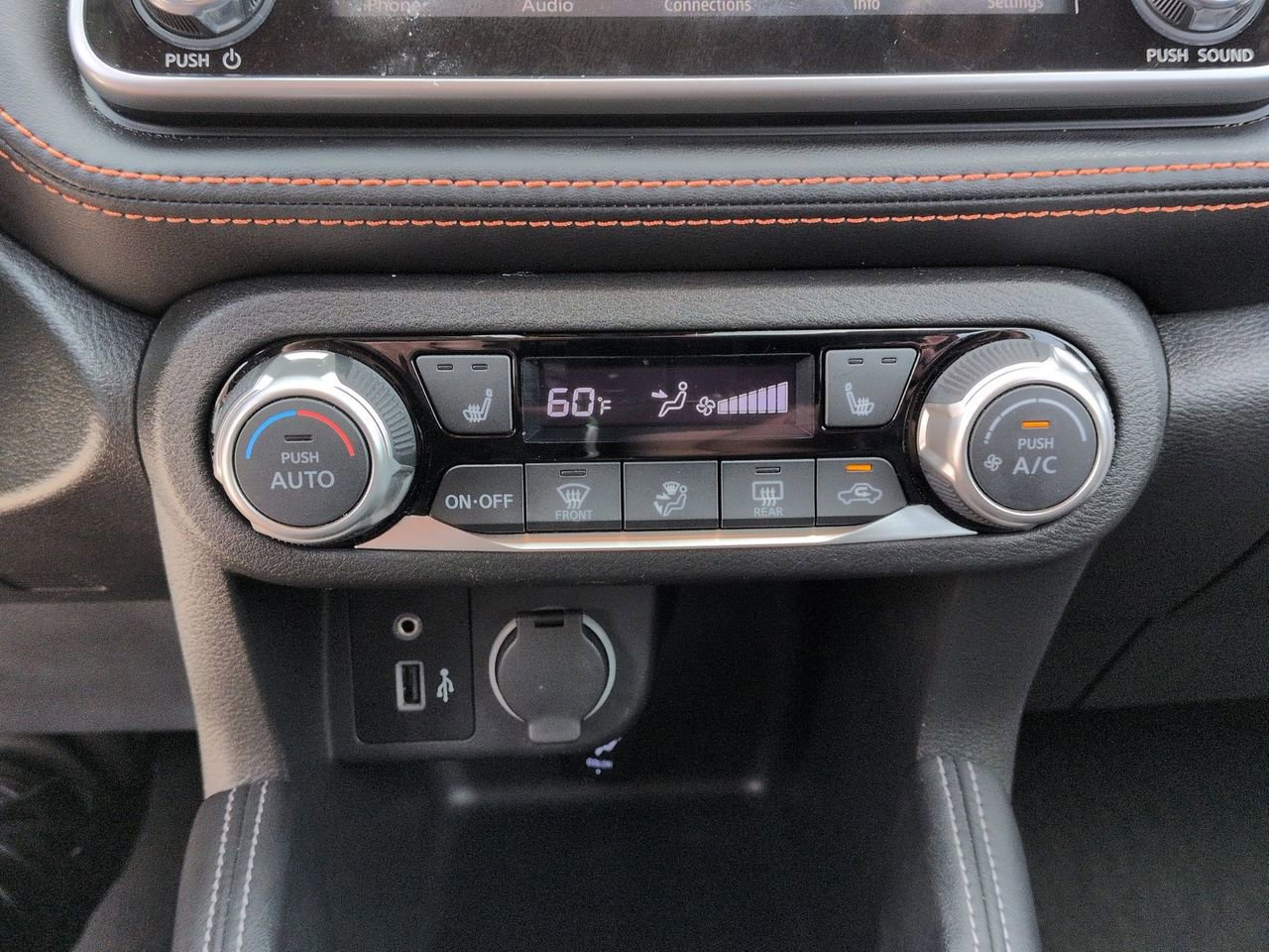 Used 2020 Nissan Kicks SR w/ SR Premium Package FWD image 18