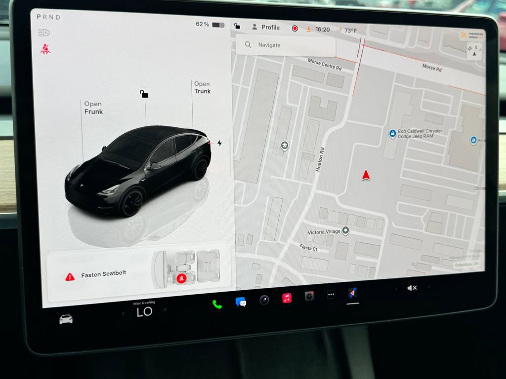Used 2024 Tesla Model Y Performance AWD/4WD image 24