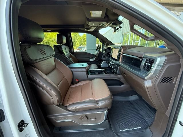 Certified 2025 Ford F450 King Ranch w/ FX4 Off-Road Package AWD/4WD image 17