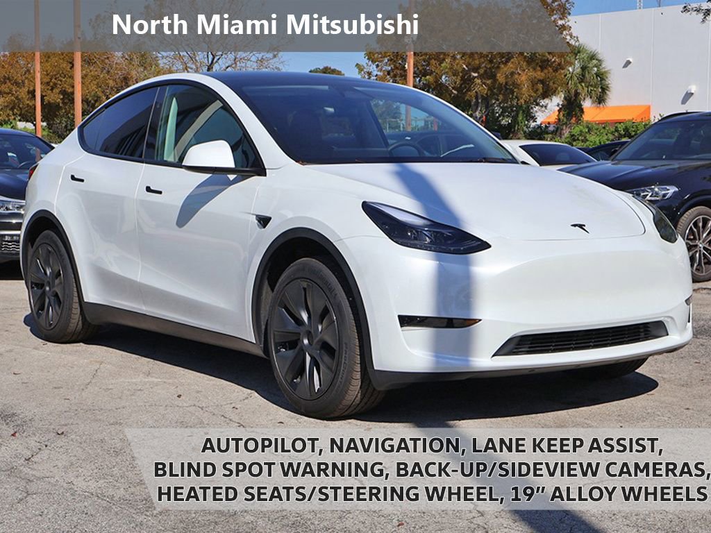Used 2025 Tesla Model Y Long Range image 1